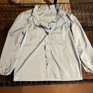 Very nice quality blouse. Barely worn but I have no tag on it.